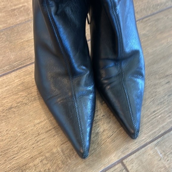 Banana Republic genuine leather black stiletto boots. - Picture 4 of 9